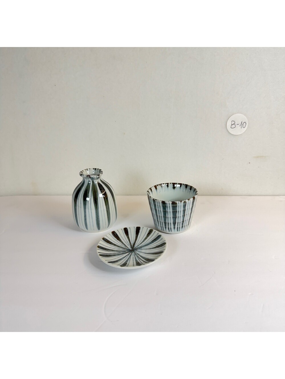 Japanese Sake Set‎ Ceramic Carafe Cup & Saucer Black White Striped B-10